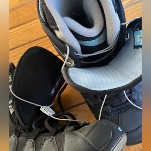 Snowboarding Boots LADIES SIZE 9